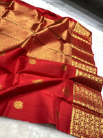 Load image into Gallery viewer, Classic Carmine Red 2gm Zari Bridal Elegance Kanchipuram Handloom Silk Saree SS25766
