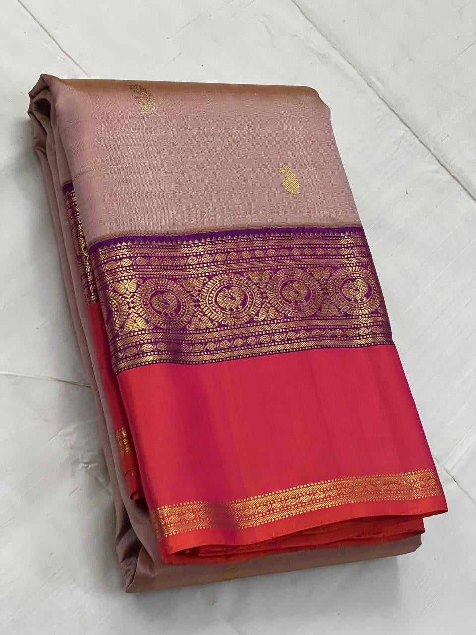 Classic Pastel Cocoa & Purple 2gm Zari Elegance Kanchipuram Handloom Silk Saree SS25194