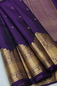 Classic Violet Elegance Handloom Soft Silk Saree SS26491