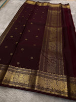 Load image into Gallery viewer, Classic Barn Red &amp; Dark Mud Brown Kanchipuram Handloom Silk Saree SS25956
