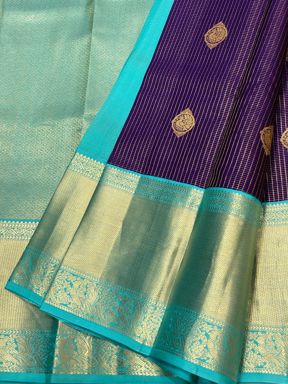 Classic Berry Purple & Turquoise 1gm Zari Bridal Elegance Kanchipuram Handloom Silk Saree SS25270