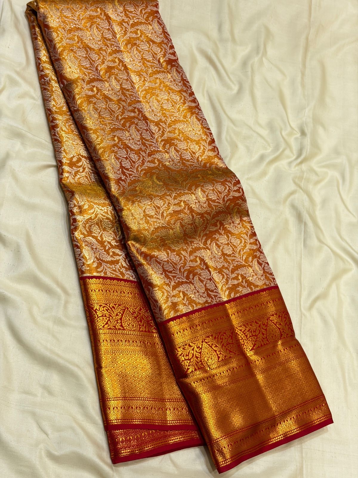 Classic Gold & Red 2gm Zari Brocade Tissue Bridal Elegance Kanchipuram Handloom Silk Saree SS26658