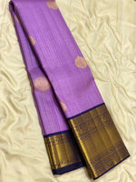Load image into Gallery viewer, Classic Lavender &amp; Navy Blue 2gm Zari Vaira Oosi Checks Butta Kanchipuram Handloom Silk Saree SS26319

