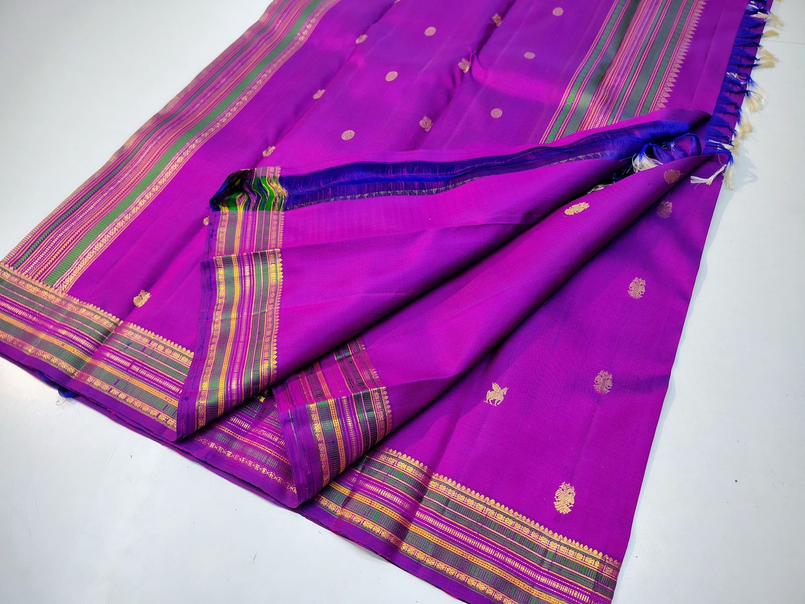 Classic Fuchsia Pink 1gm Zari Elegance Kanchipuram Handloom Silk Saree SS24463