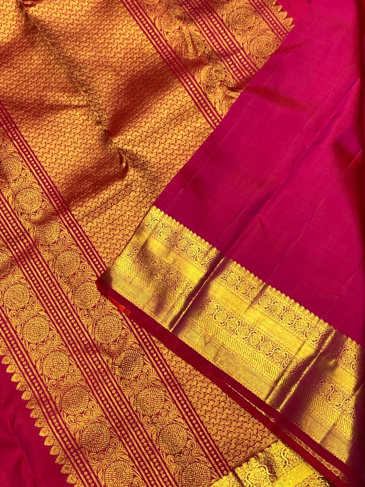 Classic Ruby Pink 2gm Zari Elegance Kanchipuram Silk Saree SS24014