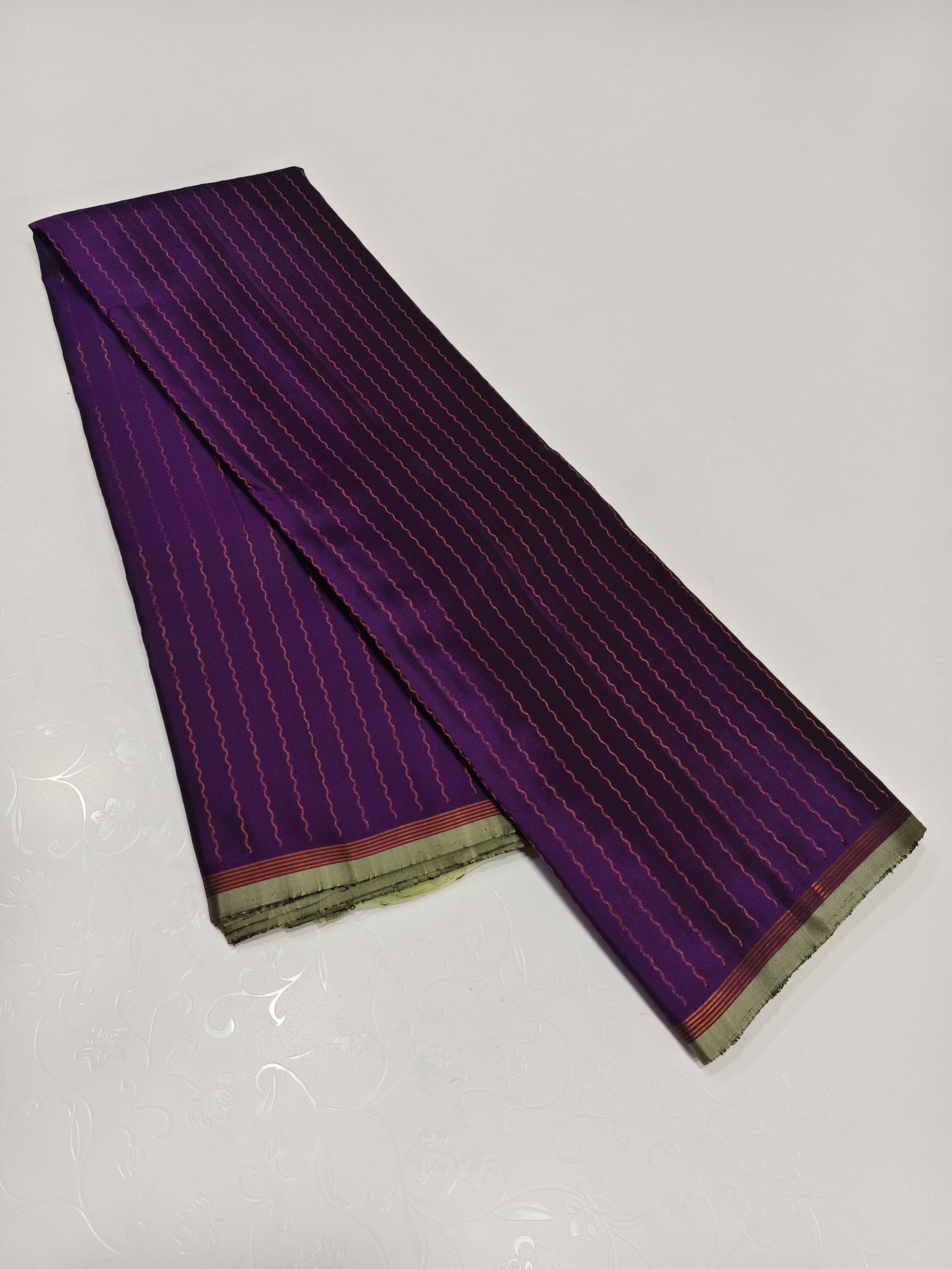 Classic Deep Indigo Violet & Fern Green Elegance Kanjivaram Handloom Silk Saree SS23087