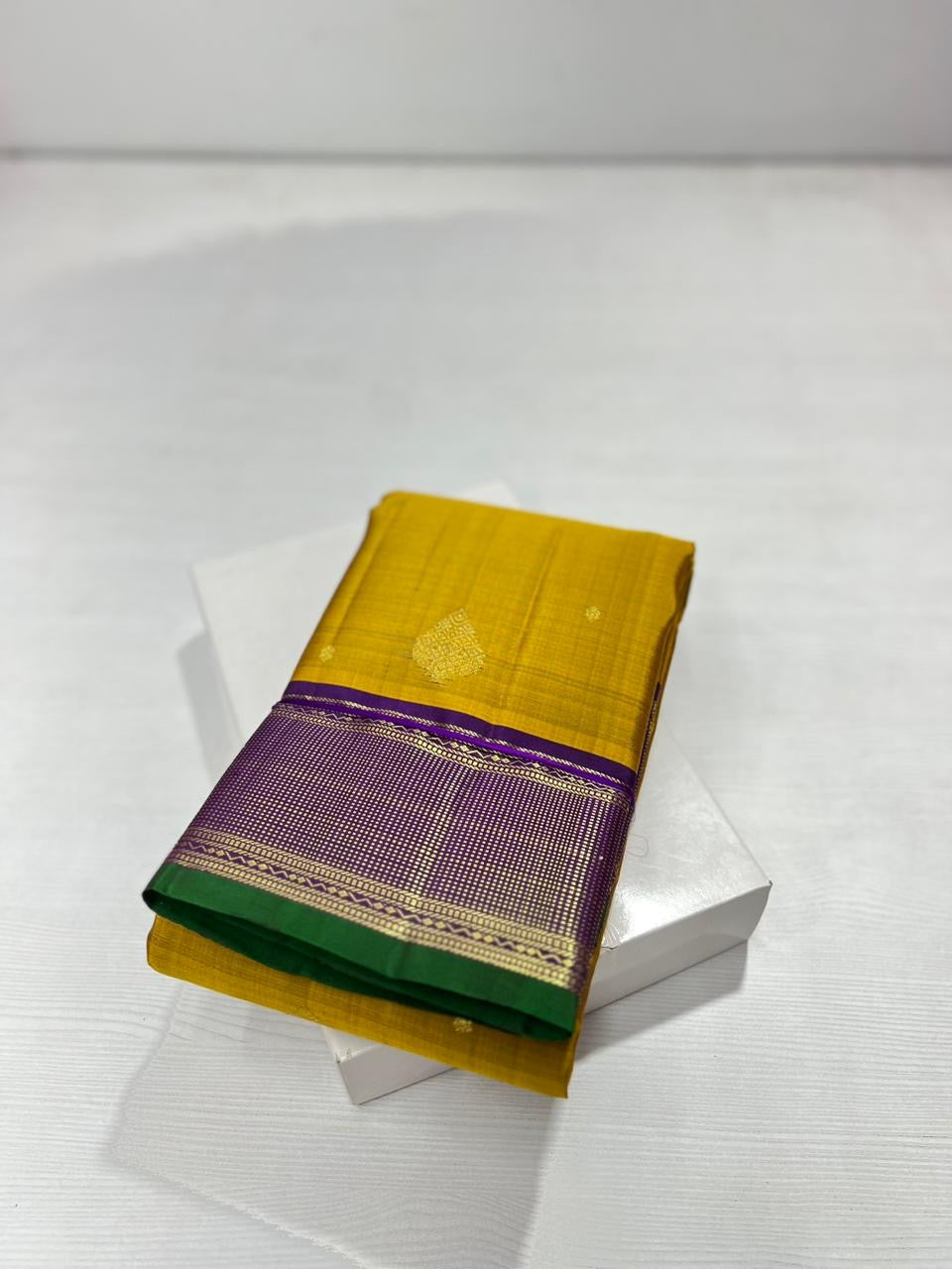 Classic Mustard Yellow & Violet 2gm Zari Kanchipuram Handloom Silk Saree SS25994