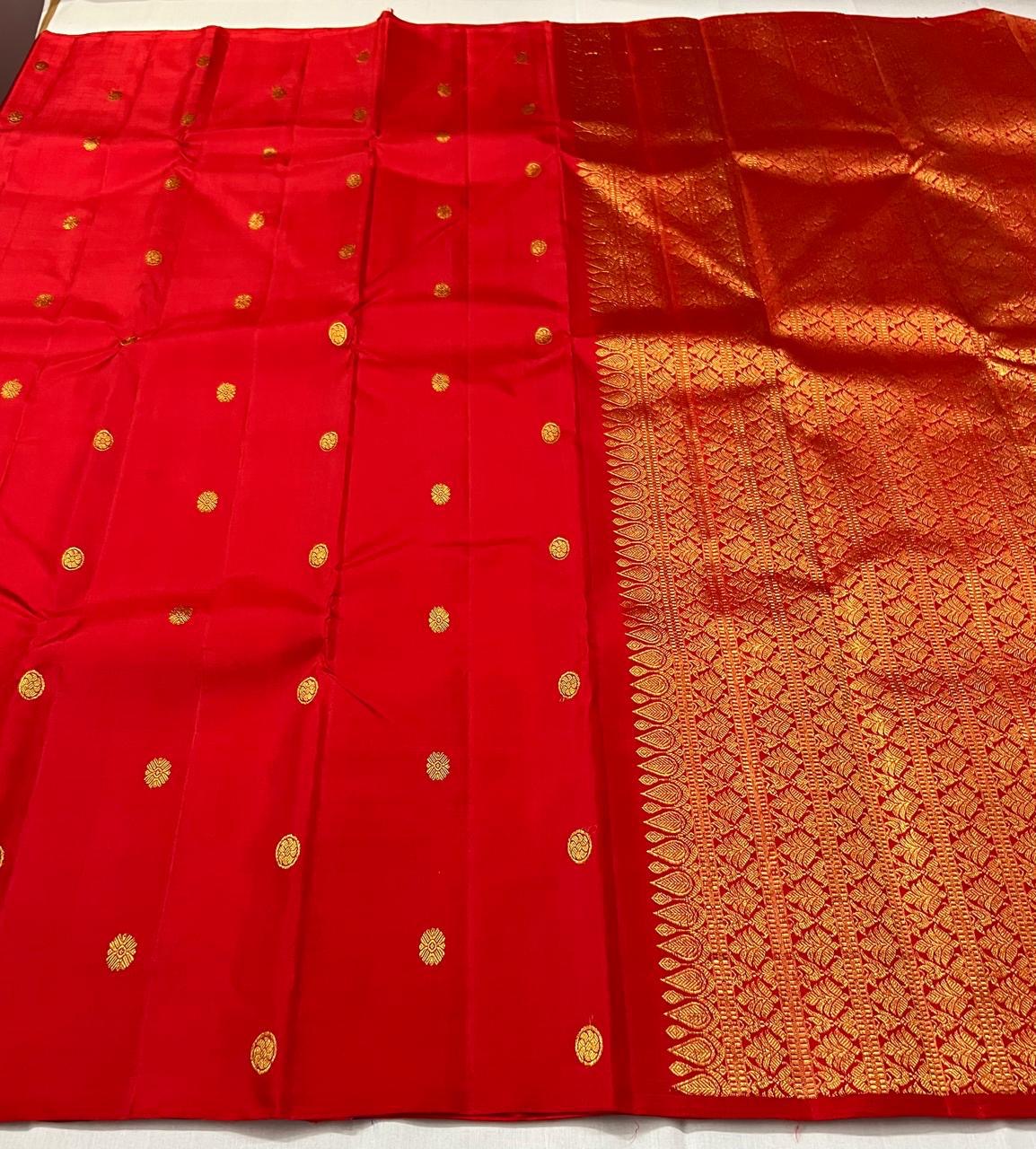 Classic Scarlet Red 2gm Zari Kanchipuram Handloom Silk Saree SS26210