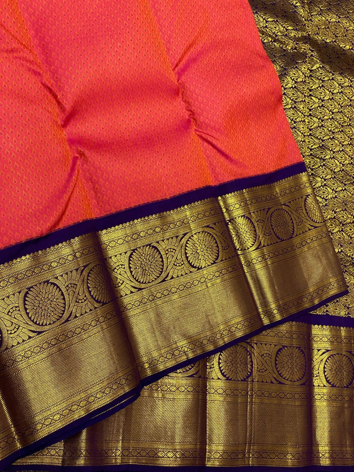 Classic Tomato Red & Navy Blue 2gm Zari Elegance Kanchipuram Handloom Silk Saree SS24691