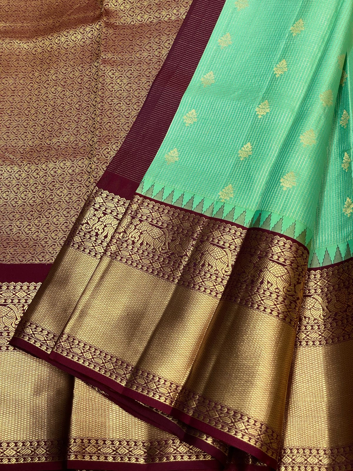Classic  Sea Green & Dark Espresso 2gm Zari Elegance Kanchipuram Handloom Silk Saree SS25271