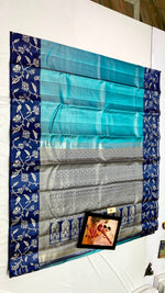 Load image into Gallery viewer, Classic Sky Blue &amp; Navy Blue Banarasi Elegance Kanchipuram Handloom Silk Saree SS27944
