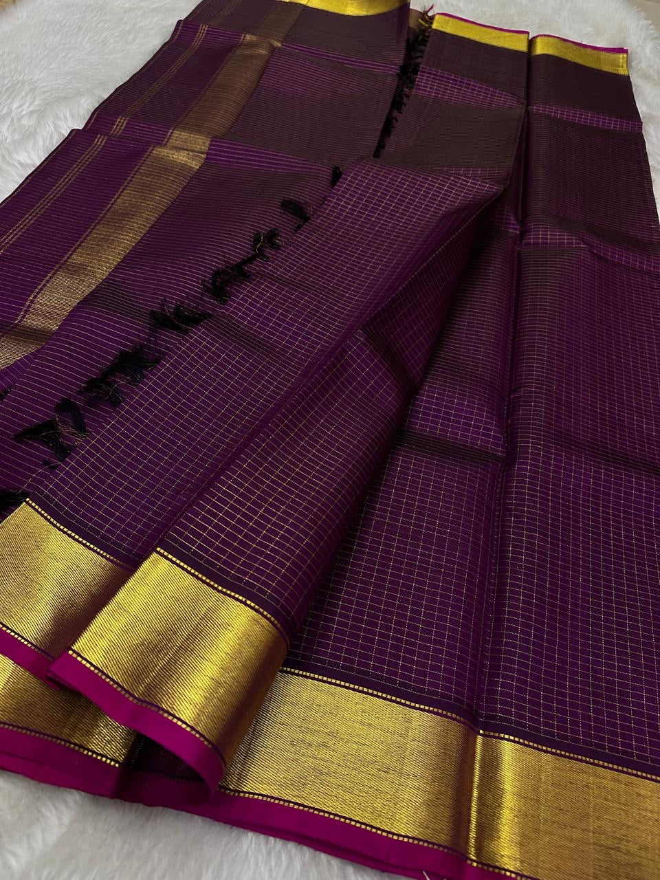 Classic Berry Plum 2gm Zari Elegance Kanchipuram Handloom Silk Saree SS23509