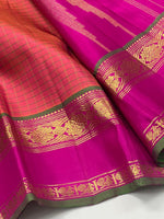 Load image into Gallery viewer, Classic Peachy Rose &amp; Fuchisa 2gm Zari Elegance Kanchipuram Handloom Silk Saree SS27144
