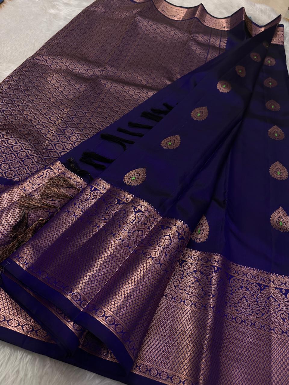 Classic Midnight Blue  Kanchipuram Handloom Silk Saree SS26388