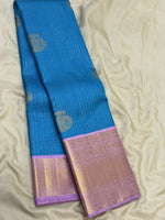Load image into Gallery viewer, Classic Sky Blue &amp; Lilac 2gm Zari Vaira Oosi Checks Elegance Kanchipuram Handloom Silk Saree SS27620
