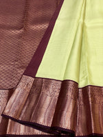 Load image into Gallery viewer, Classic Light Green &amp; Mahogany Red 1gm Zari Vaira Oosi Checks Elegance Kanchipuram Handloom Silk Saree SS25497n
