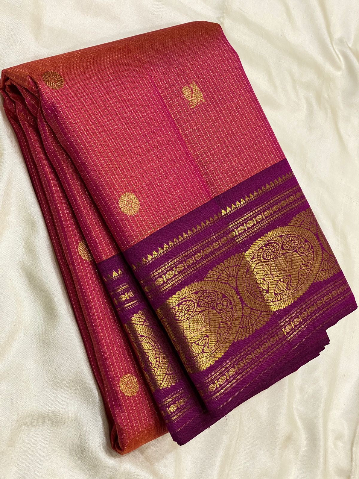Classic Pinkish Orange & Plum 2gm Zari Vaira Oosi Elegance Kanchipuram Handloom Silk Saree SS25326