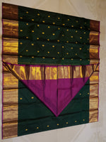 Load image into Gallery viewer, Classic Bottle Green &amp; Dark Pink 2gm Zari Korvai Elegance Kanchipuram Handloom Silk Saree SS28300
