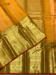 Classic Yellow 2gm Zari Elegance Kanchipuram Handloom Silk Saree SS25451