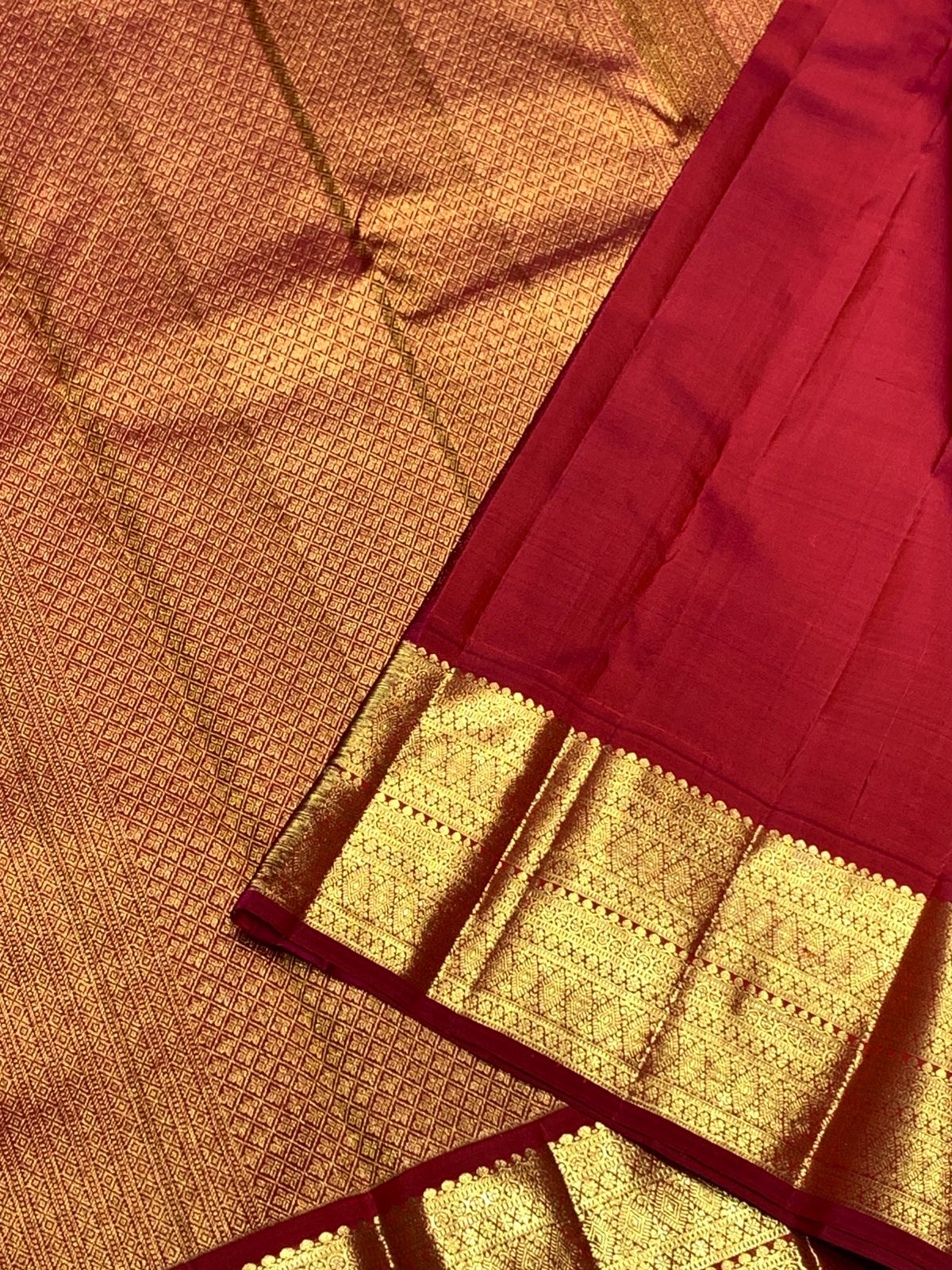 Classic Pinkish Orange 2gm Zari Bridal Elegance Kanchipuram Handloom Silk Saree SS25450