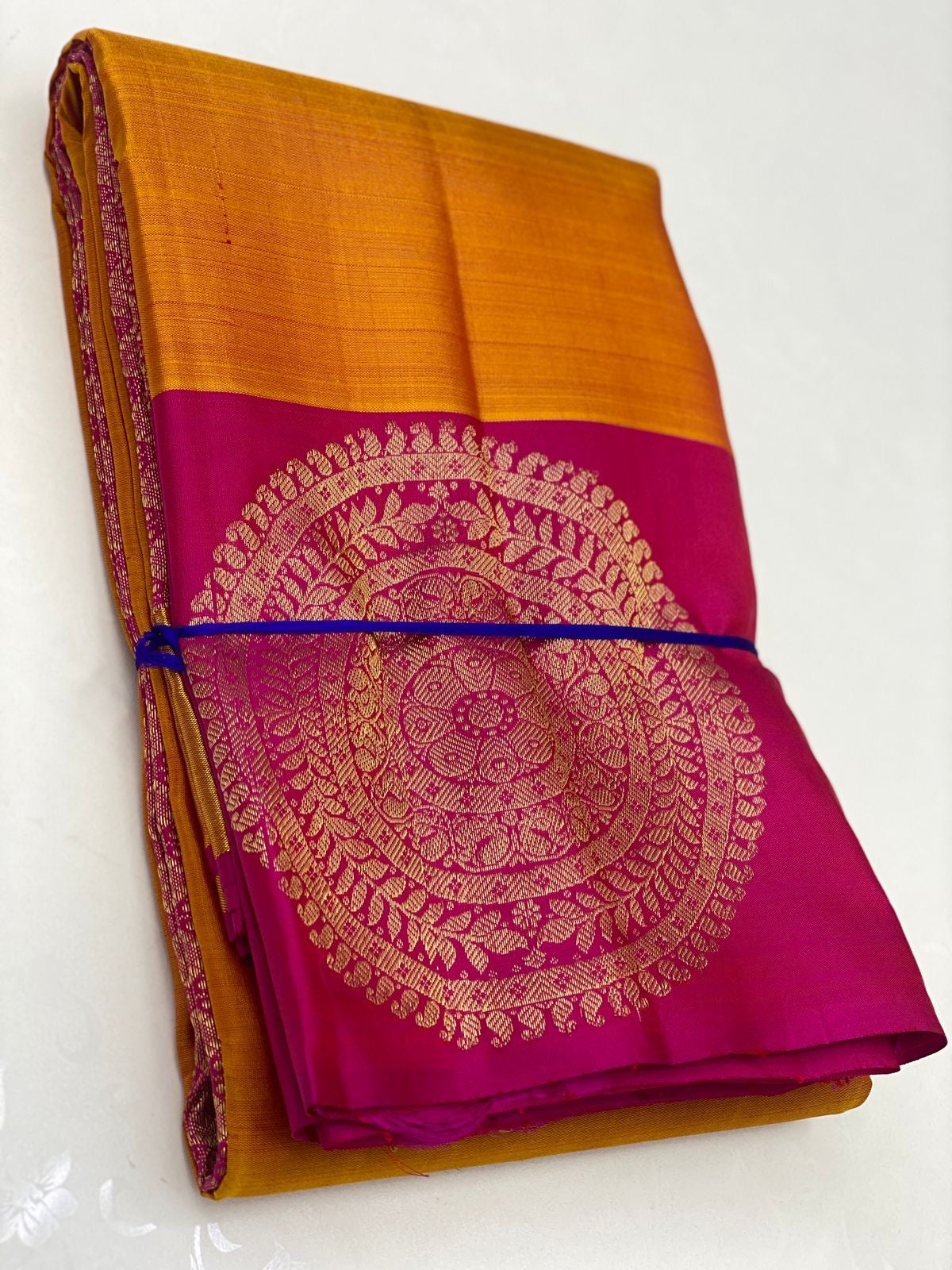 Classic Golden Orange & Deep Pink 1gm Zari Elegance Kanjivaram Handloom Silk Saree SS22949