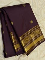 Load image into Gallery viewer, Classic Dark Espresso Brown 2gm Zari Vintage Elegance Kanchipuram Handloom Silk Saree SS27662
