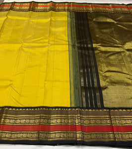Classic Yellow & Black 2gm Zari Kanchipuram Handloom Silk Saree SS25630