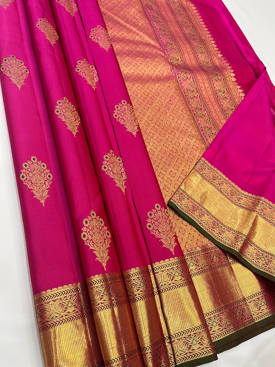 Classic Magenta Kanchipuram Handloom Silk Saree SS25622