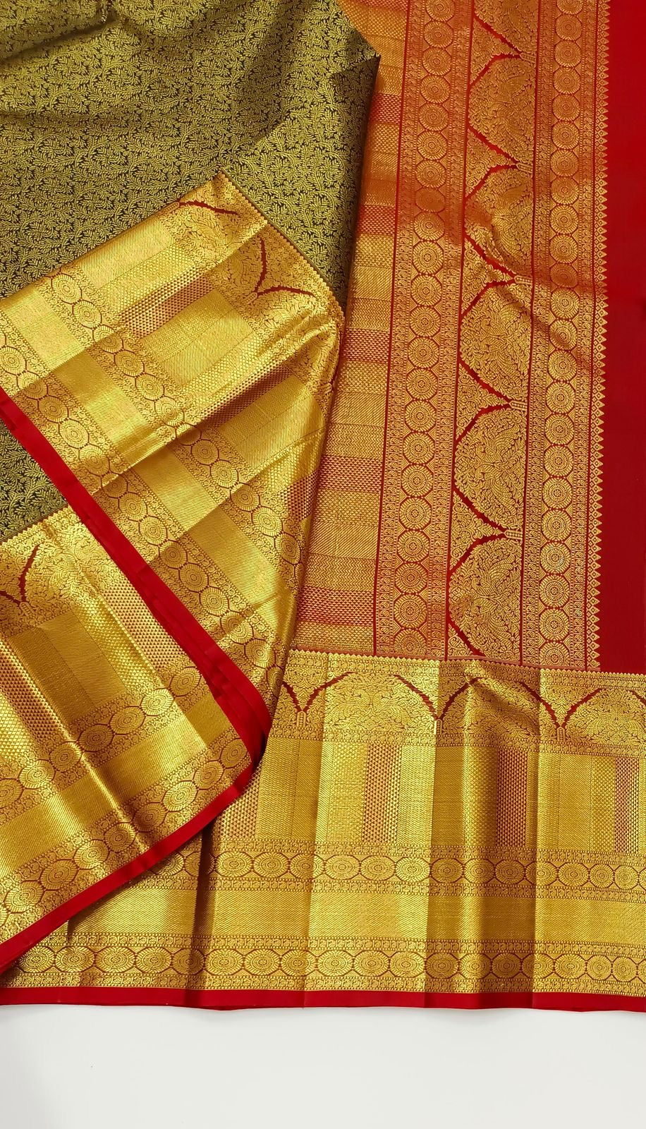 Classic Black & Maroon Red 2gm Zari Elegance Kanchipuram Handloom Silk Saree SS24461