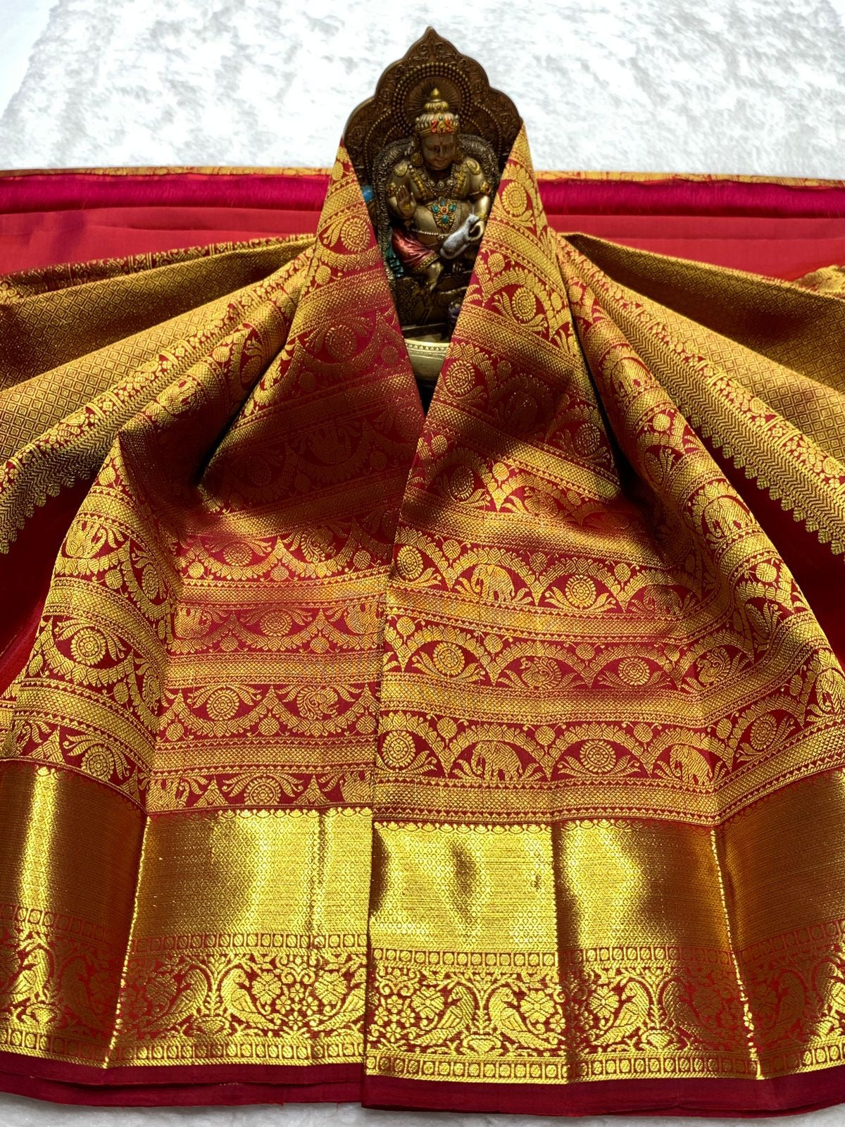 Classic Brick Red 2gm Zari Bridal Elegance Kanchipuram Handloom Silk Saree SS25369