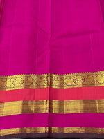 Load image into Gallery viewer, Classic Plum &amp; Dark Pink 2gm Zari Elegance Kanchipuram Handloom Silk Saree SS25278
