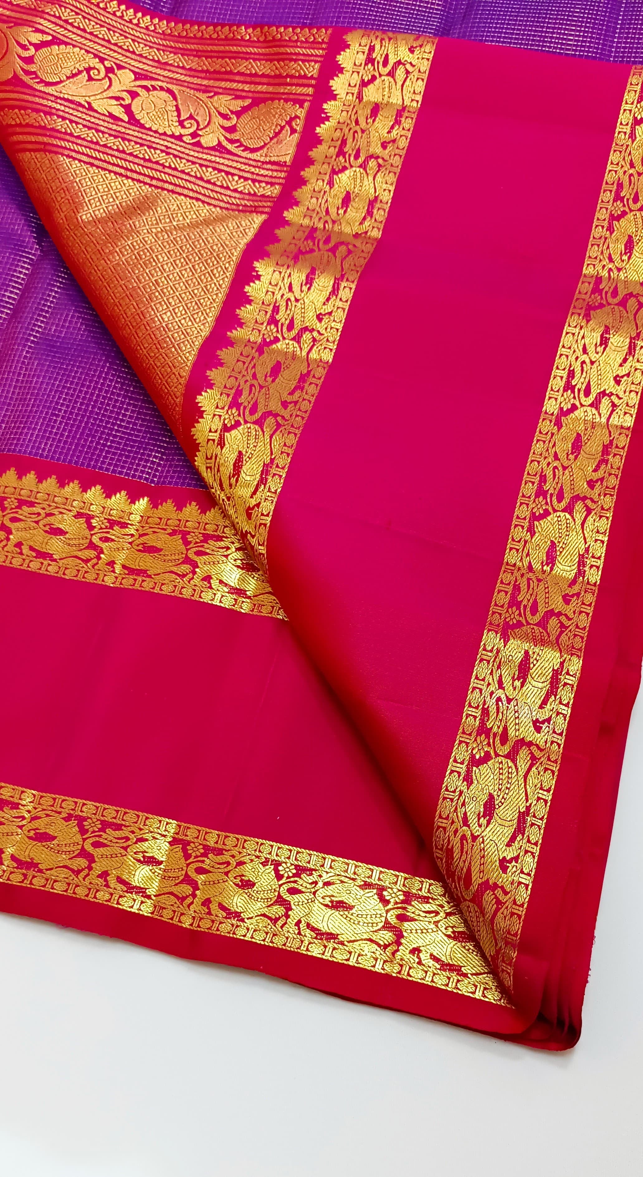 Classic Magenta & Rani Pink 2gm Zari Vaira Oosi Elegance Kanchipuram Handloom Silk Saree SS25335