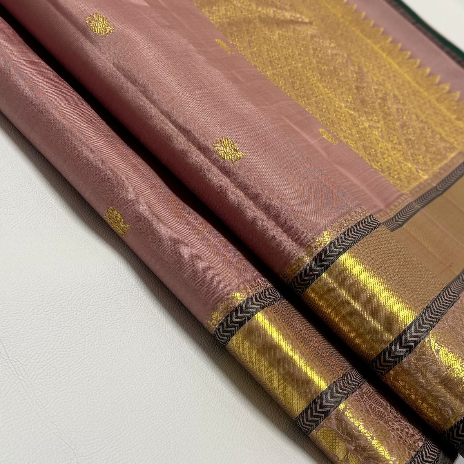 Pastel Cocoa & Pine Green Elegance Kanchipuram Handloom Silk Saree SS20604