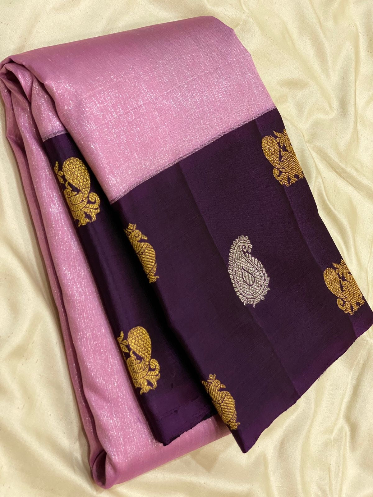 Classic Baby Pink & Plum 2gm Zari Vaira Oosi Checks Kanchipuram Handloom Silk Saree SS26328