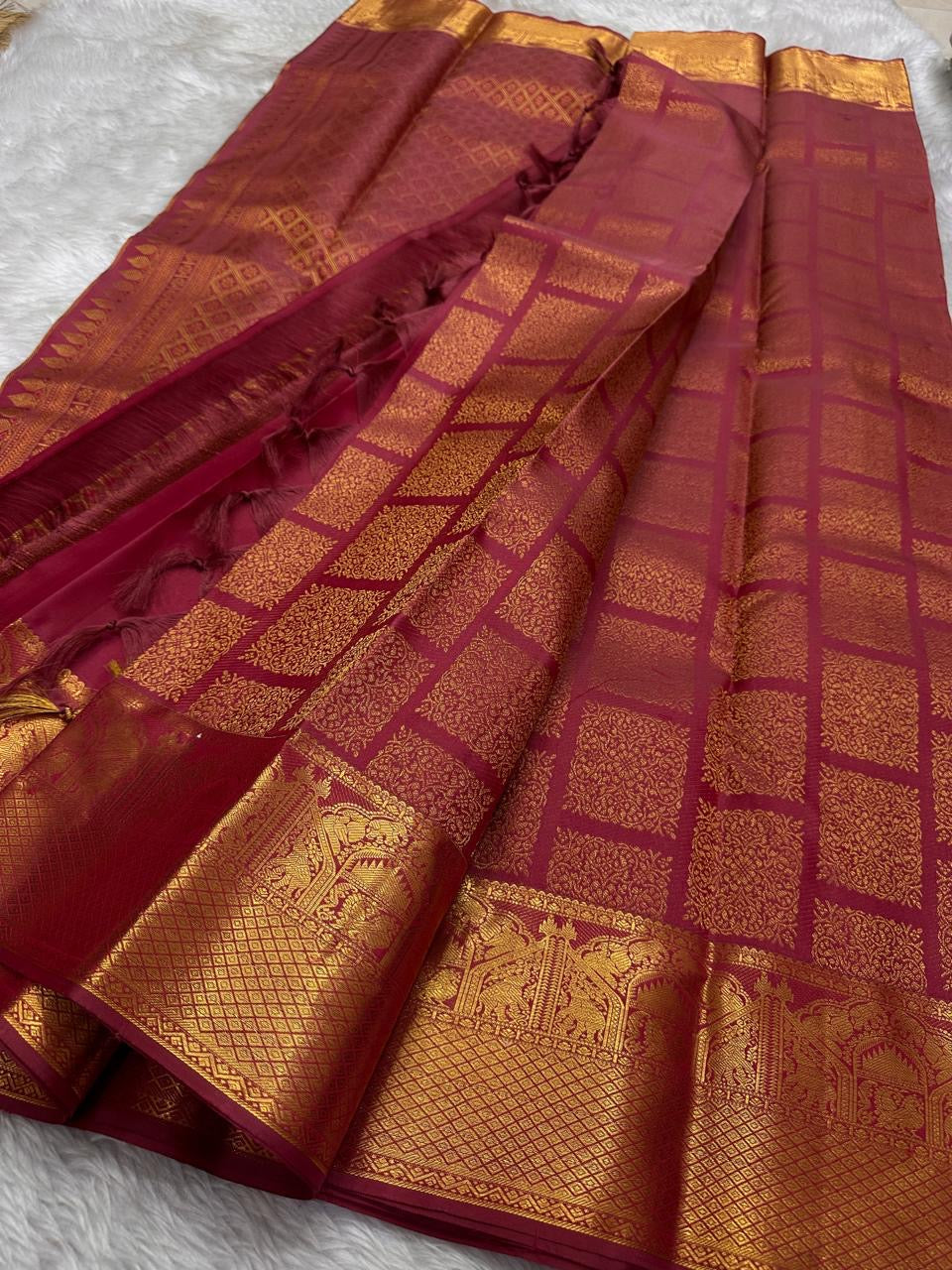 Classic Berry Plum Pink Bridal Elegance Kanchipuram Handloom Silk Saree SS26224