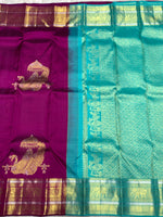 Load image into Gallery viewer, Classic Wine Red &amp; Sea Green 2gm Zari Kanchipuram Handloom Silk Saree SS26005
