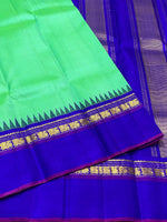 Load image into Gallery viewer, Classic Sea Green &amp; Robin Blue 2gm Zari Elegance Kanchipuram Handloom Silk Saree SS25307
