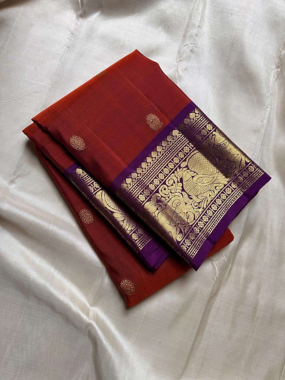 Classic Chestnut Brown & Violet Bridal Elegance Kanchipuram Handloom Silk Saree SS23670