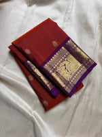 Load image into Gallery viewer, Classic Chestnut Brown &amp; Violet Bridal Elegance Kanchipuram Handloom Silk Saree SS23670
