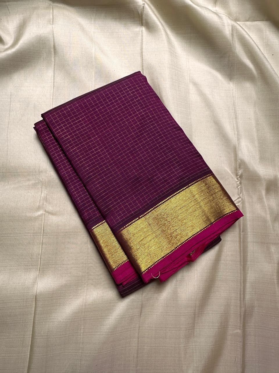 Classic Berry Plum 2gm Zari Elegance Kanchipuram Handloom Silk Saree SS23509