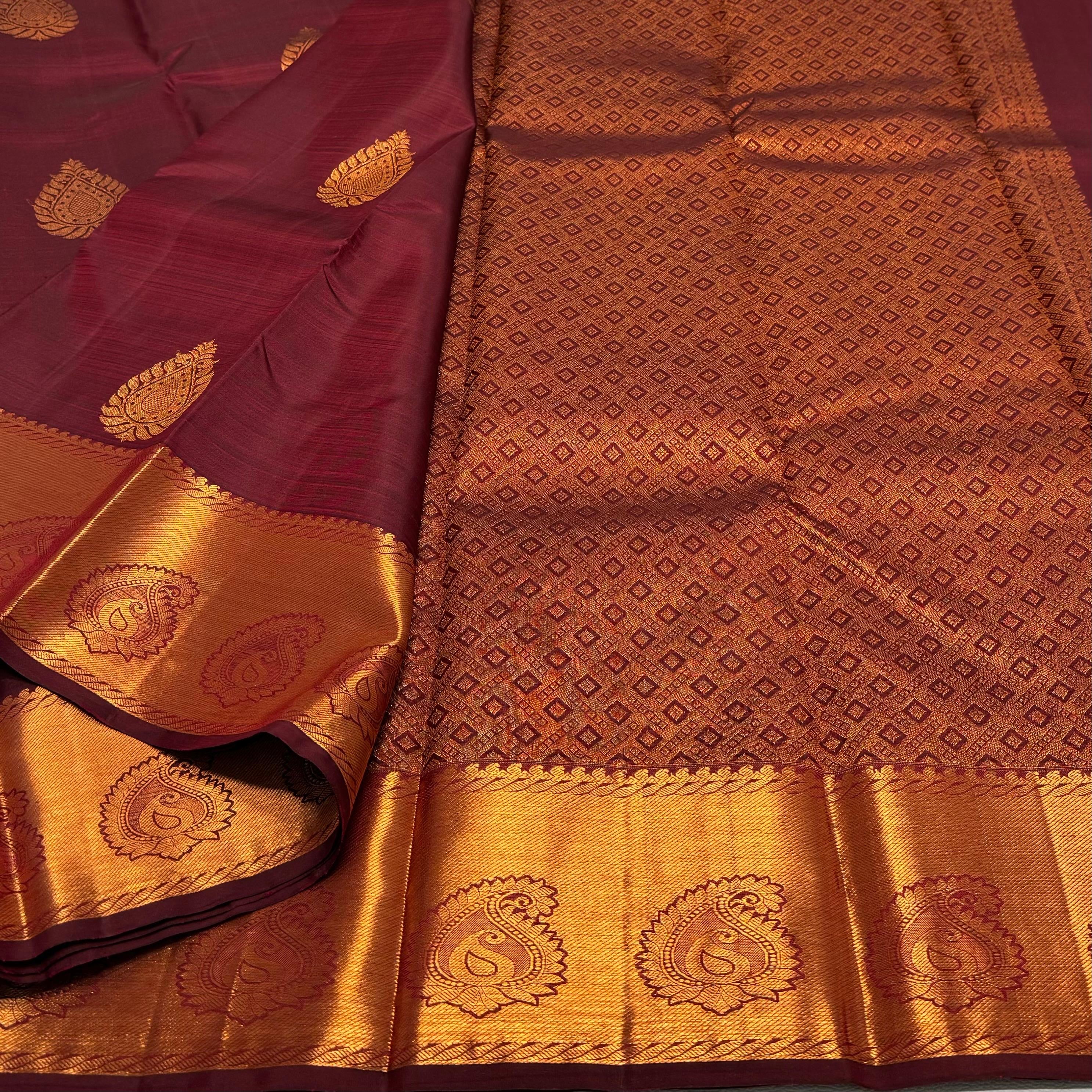 Classic Brown Red Rose Gold Zari Elegance Kanchipuram Handloom Silk Saree SS23586