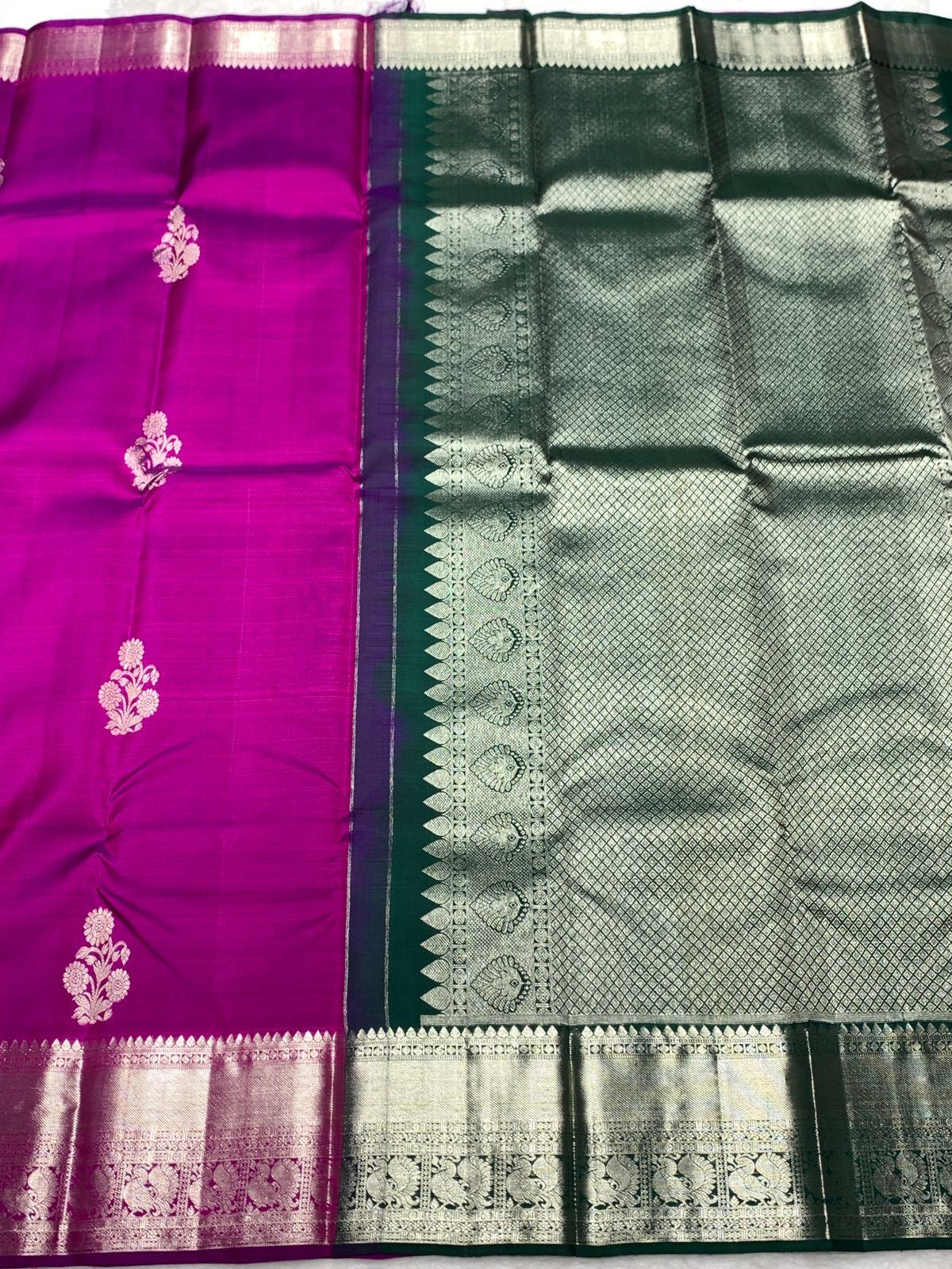 Classic Vadamalli & Emerald Green 2gm Zari Kanchipuram Handloom Silk Saree SS25820