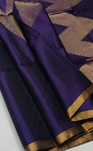 Classic Violet Elegance Handloom Soft Silk Saree SS24659