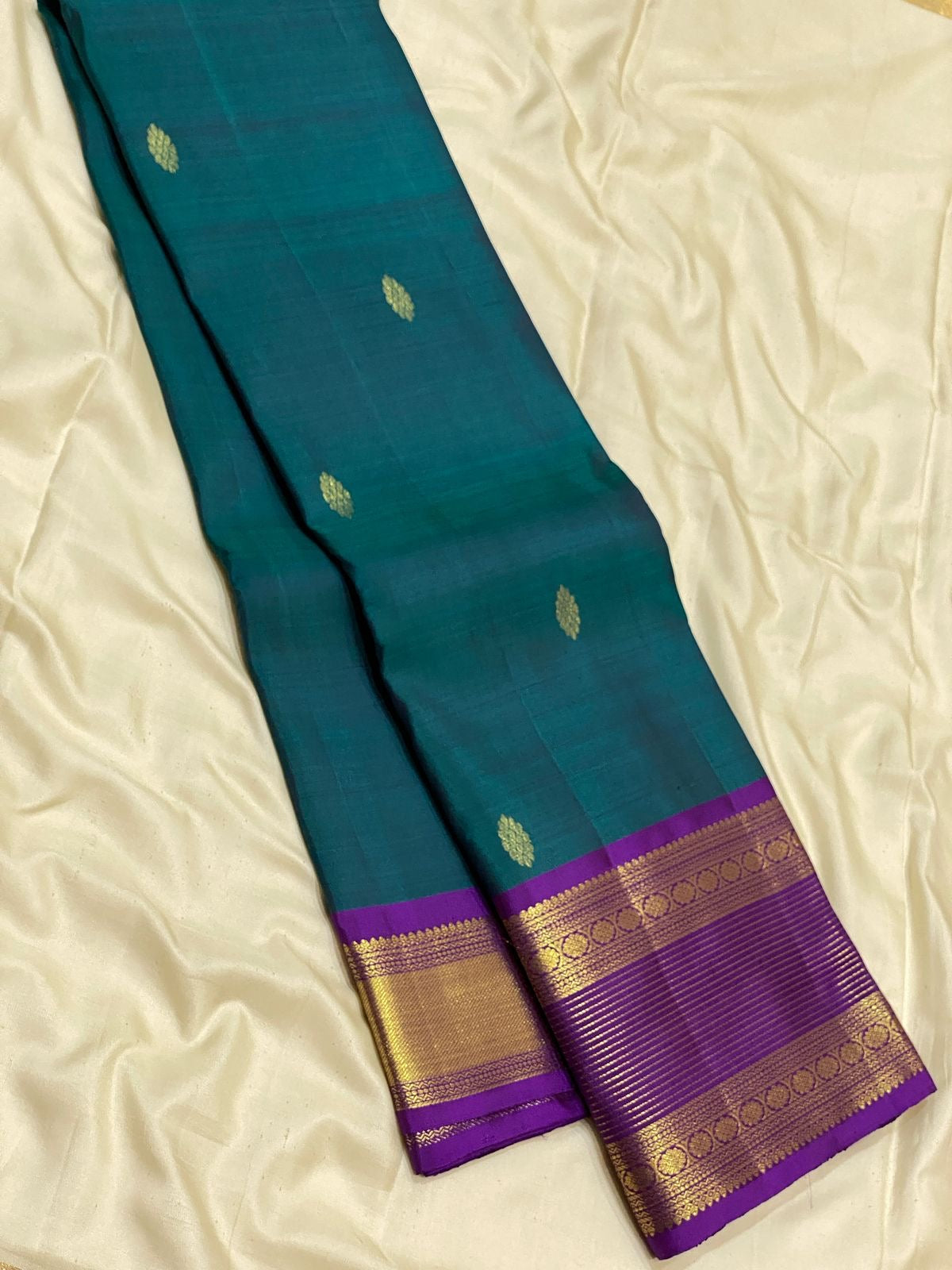 Classic Timber Green & Vadamalli 2gm Zari Elegance Kanchipuram Handloom Silk Saree SS24701