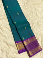 Load image into Gallery viewer, Classic Timber Green &amp; Vadamalli 2gm Zari Elegance Kanchipuram Handloom Silk Saree SS24701
