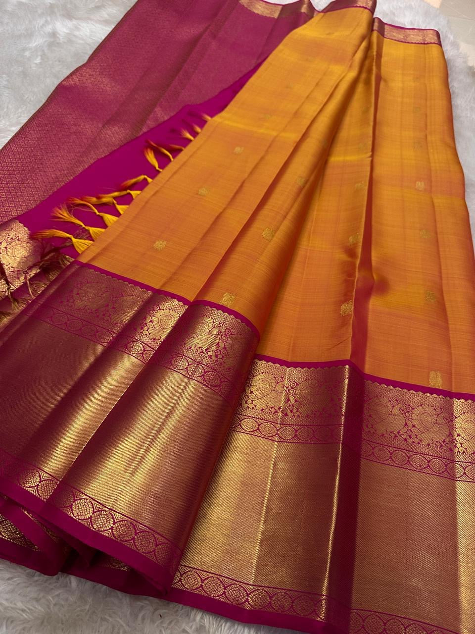 Classic Orange & Deep Pink Elegance Kanchipuram Handloom Silk Saree SS24841