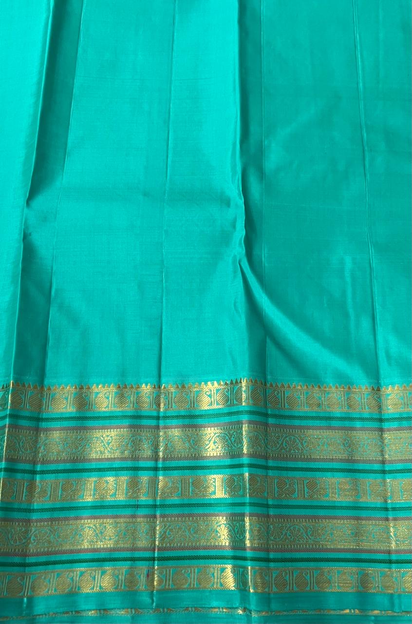 Classic Sunny Yellow & Turquoise Green 2gm Zari Elegance Kanchipuram Handloom Silk Saree SS24527