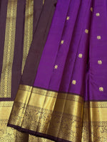 Load image into Gallery viewer, Classic Purple Vadamalli &amp; Coffee Brown 2gm Zari Vintage Elegance Kanchipuram Handloom Silk Saree SS27889
