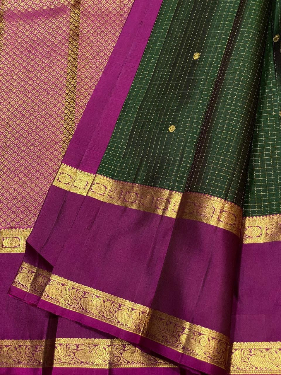 Classic Bottle Green & Wine Purple 2gm Zari Vaira Oosi Kanchipuram Handloom Silk Saree SS25587