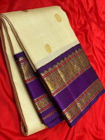 Load image into Gallery viewer, Classic Butter Cream &amp; Aubergine 2gm Zari Elegance Kanchipuram Handloom Silk Saree SS25321
